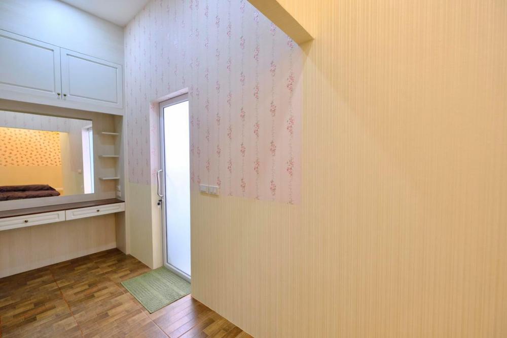 บ้านพักอาศัยสวยมากๆ ขนาด 3 ห้องนอน 2 ห้องน้ำ 1 ห้องรับแขก 1 ห้องแต่งตัว 1 ห้องพักผ่อน 1 ห้องครัว