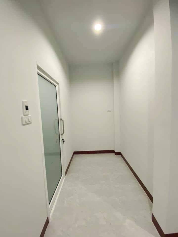 บ้านโมเดิร์น ราคา 840,000 บาท รับสร้างบ้าน by ทีมงานหวานเจี๊ยบโคราช