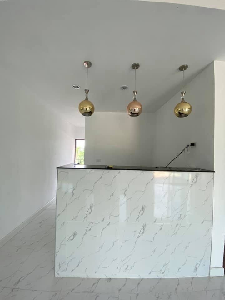 บ้านโมเดิร์น 3 ห้องนอน ราคาแค่ 5.5 แสนบาท คุ้มและสวยมาก