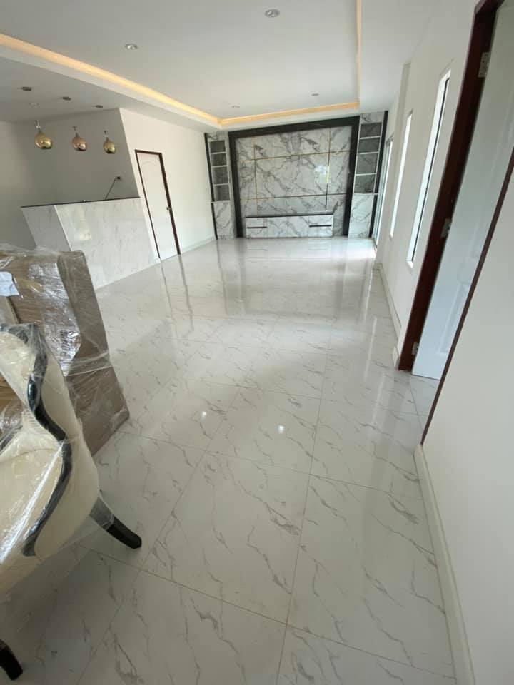 บ้านโมเดิร์น 3 ห้องนอน ราคาแค่ 5.5 แสนบาท คุ้มและสวยมาก