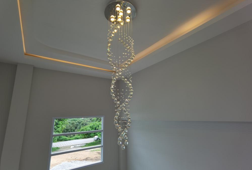 บ้านพักอาศัย ชั้นครึ่ง แนวโมเดิร์นทรอปิคอล