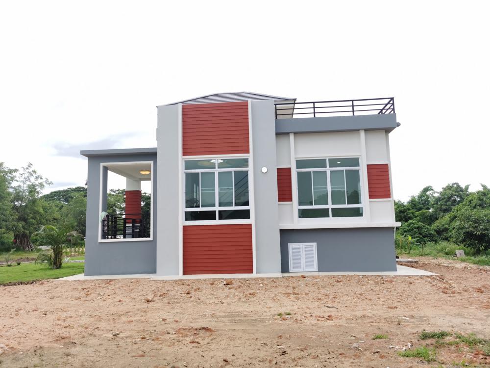 บ้านพักอาศัย ชั้นครึ่ง แนวโมเดิร์นทรอปิคอล