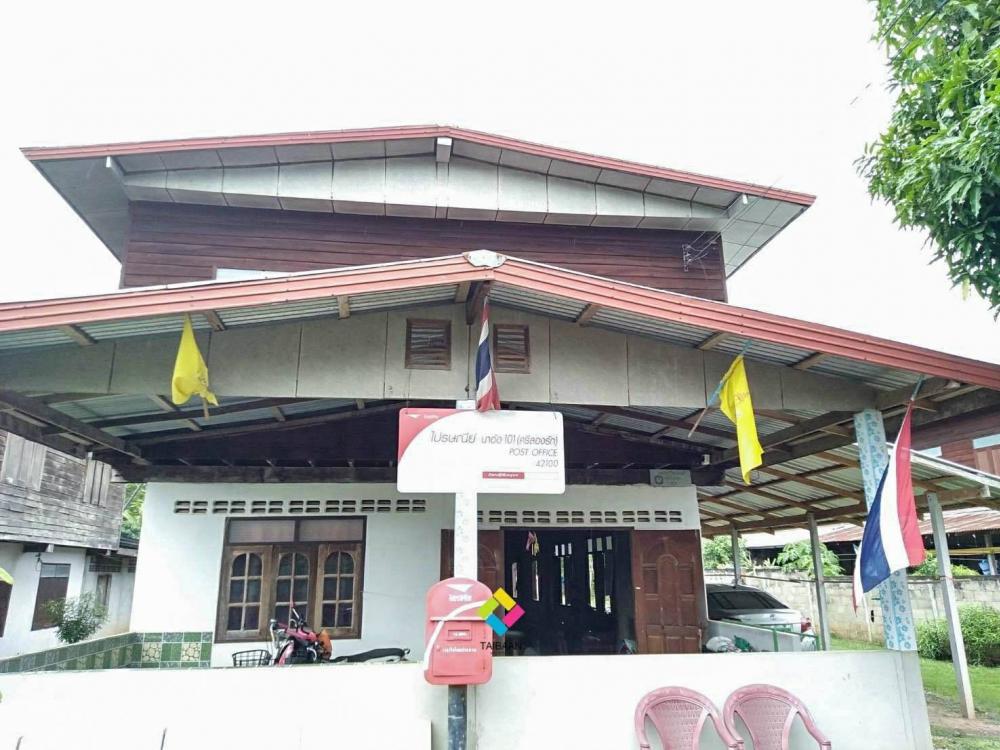 รีโนเวทบ้านไม้ด้วยงบ 8.6 แสนบาท สถาปนิกไทบ้าน