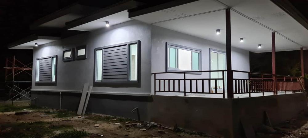 บ้านโมเดิร์น งบก่อสร้าง 1.4 ล้านบาท