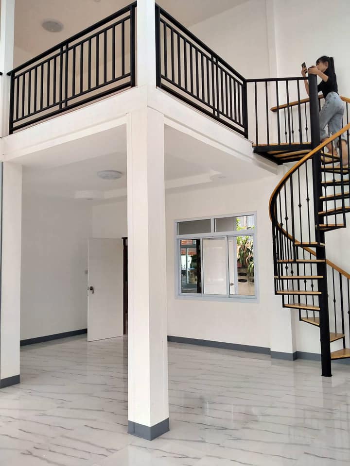 รีโนเวทบ้านไม้ 2 ชั้น เป็นบ้านปูน 2 ชั้น งบ 1.1 ล้านบาท