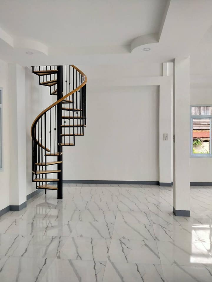 รีโนเวทบ้านไม้ 2 ชั้น เป็นบ้านปูน 2 ชั้น งบ 1.1 ล้านบาท