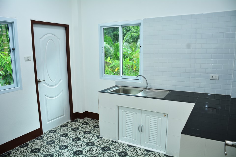 บ้านโมเดิร์น งบก่อสร้าง 6.5 แสนบาท (ไม่รวมตกแต่ง)