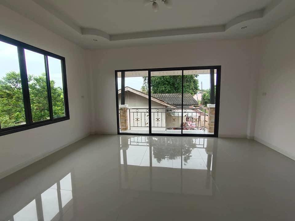 บ้านโมเดิร์น 4 ห้องนอน 3 ห้องน้ำ ใหญ่มาก