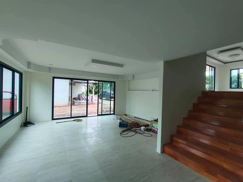 บ้านโมเดิร์น 4 ห้องนอน 3 ห้องน้ำ ใหญ่มาก