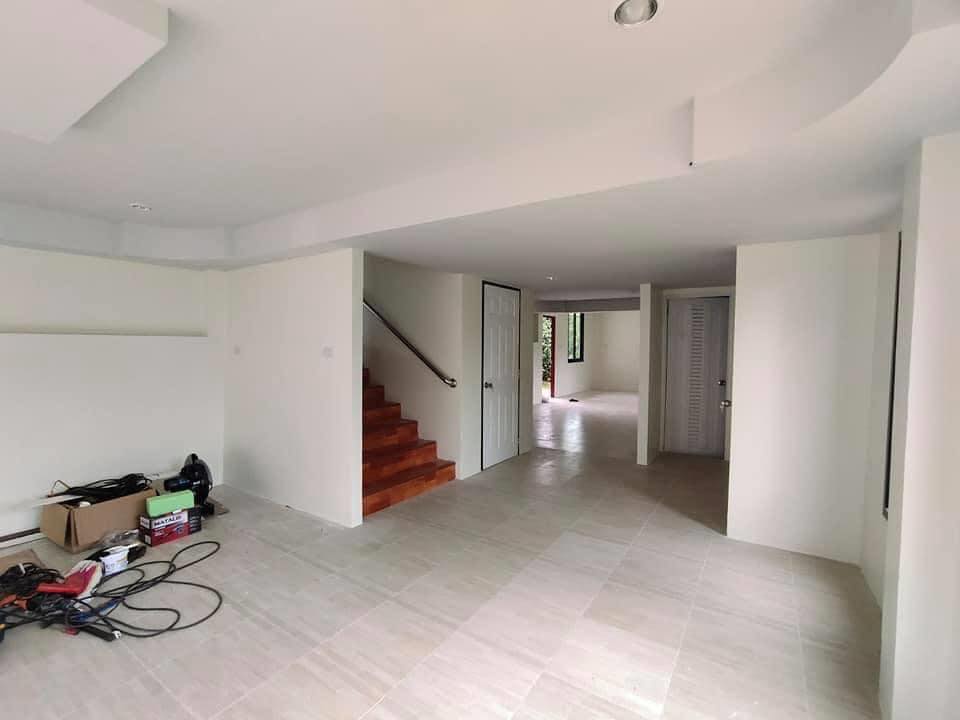 บ้านโมเดิร์น 4 ห้องนอน 3 ห้องน้ำ ใหญ่มาก