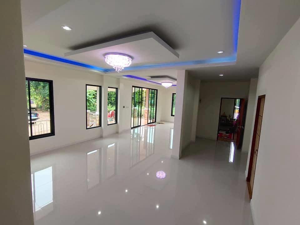 บ้านโมเดิร์น 4 ห้องนอน 3 ห้องน้ำ ใหญ่มาก