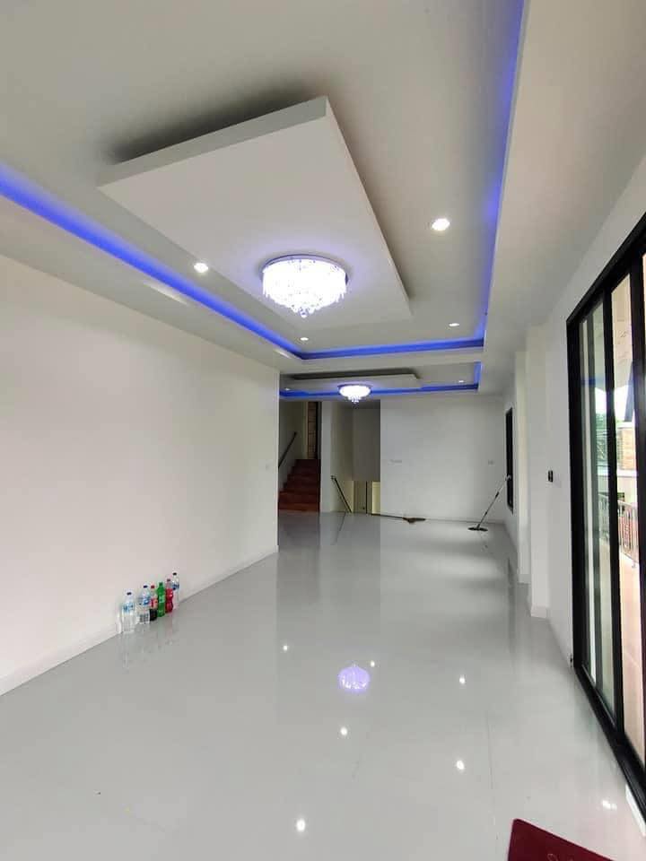 บ้านโมเดิร์น 4 ห้องนอน 3 ห้องน้ำ ใหญ่มาก