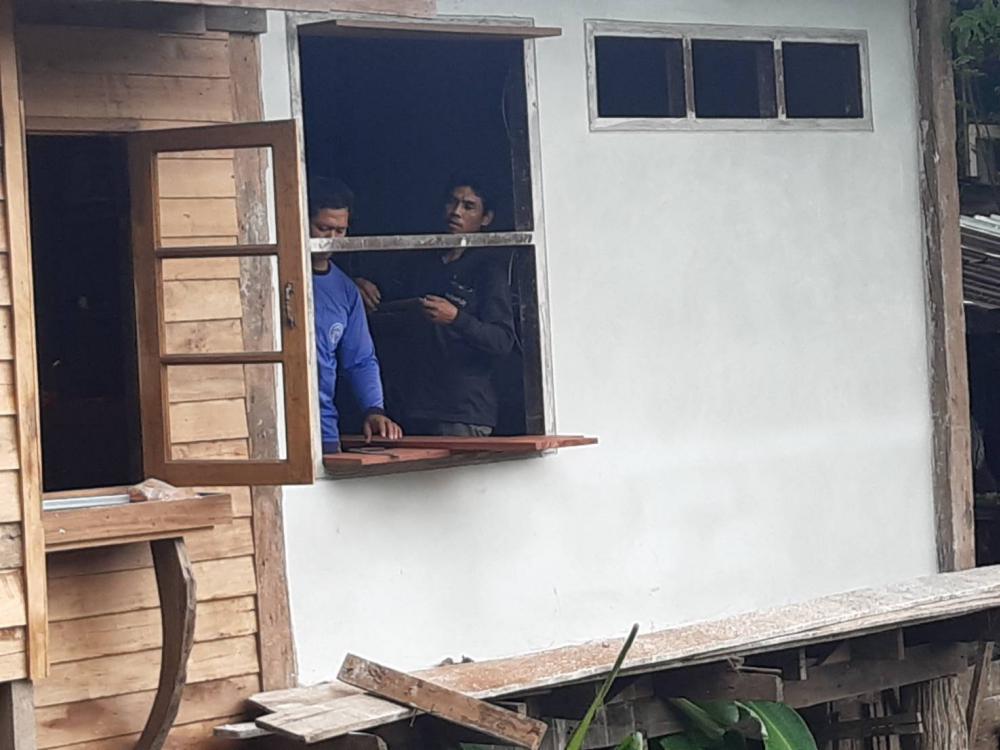 บ้านไม้เก่าหลังคาผสมผสานสไตล์โมเดิร์น