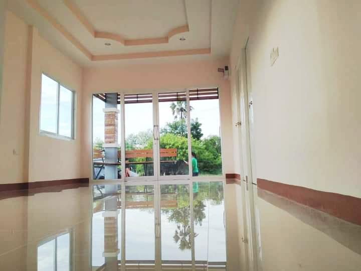 บ้านโมเดิร์น ราคา 5.8 แสนบาท