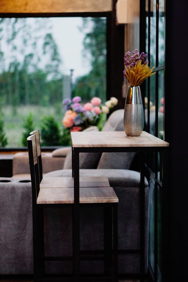 บ้านขนาดเล็กมีดาดฟ้า สำหรับจิบกาแฟ/ไว้จัดปาตี้ หรือ รับแขก งบประมาณ 2.5 แสนบาท