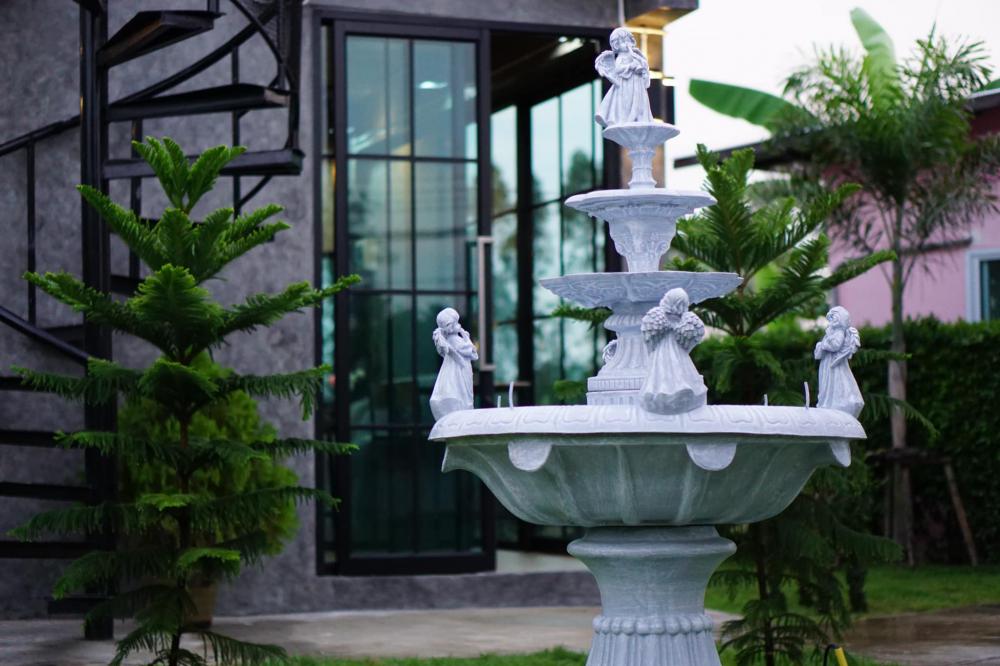 บ้านขนาดเล็กมีดาดฟ้า สำหรับจิบกาแฟ/ไว้จัดปาตี้ หรือ รับแขก งบประมาณ 2.5 แสนบาท