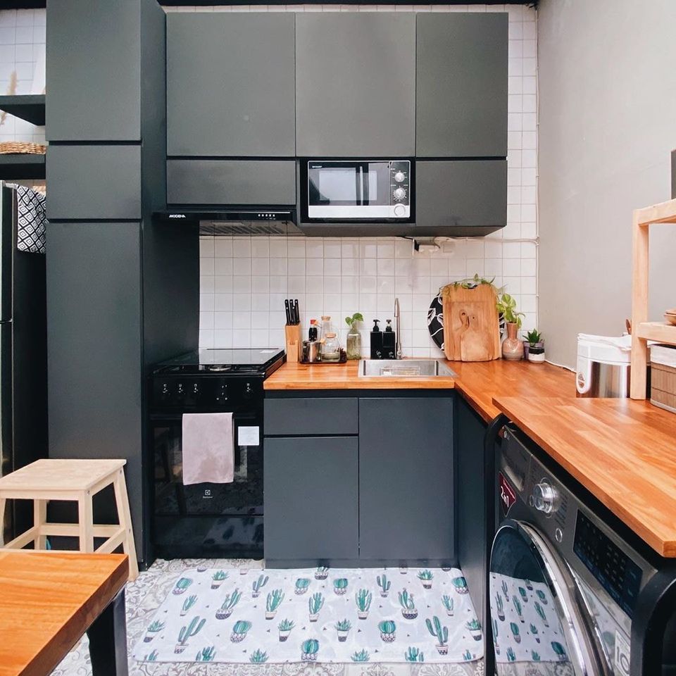 ไอเดียห้องครัวเล็กพร้อมสวนข้างบ้าน