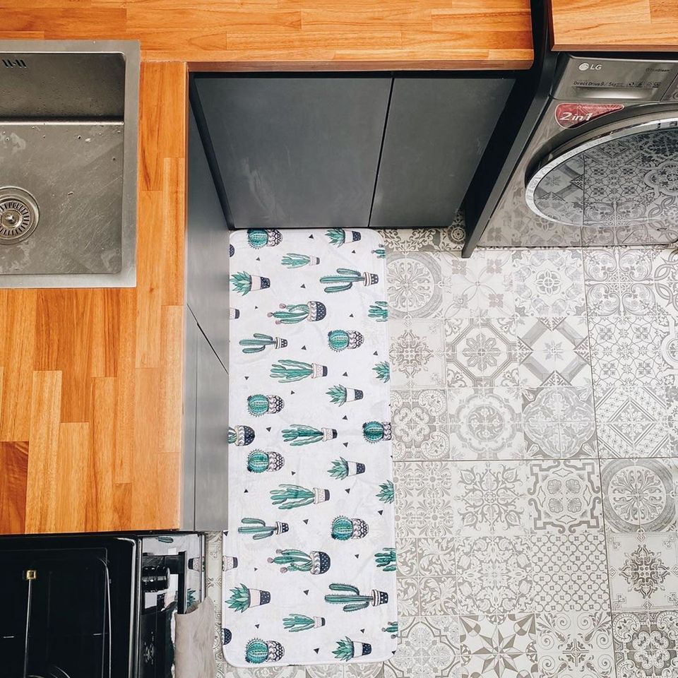 ไอเดียห้องครัวเล็กพร้อมสวนข้างบ้าน