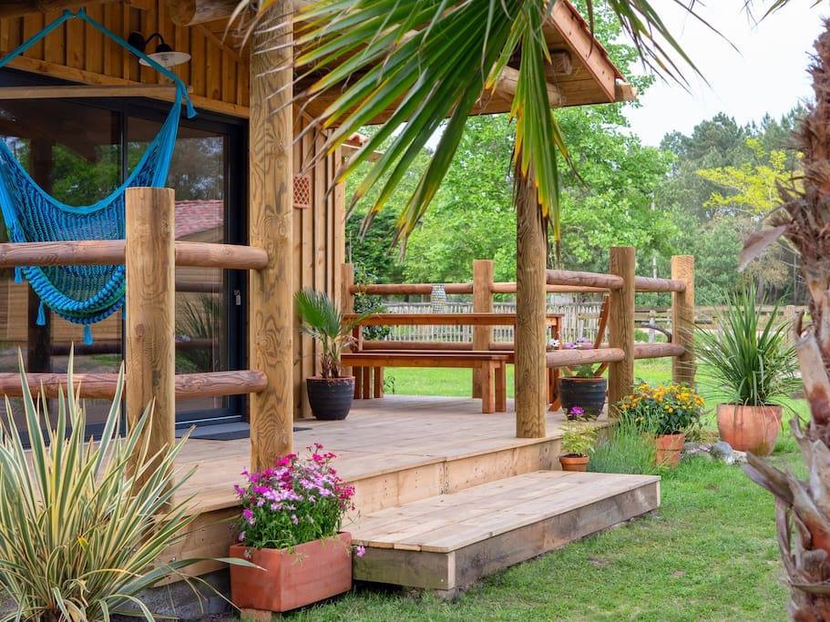 แบบบ้านไม้ชั้นเดียวหลังเล็ก บรรยากาศอบอุ่น พื้นที่ 38 ตารางเมตร