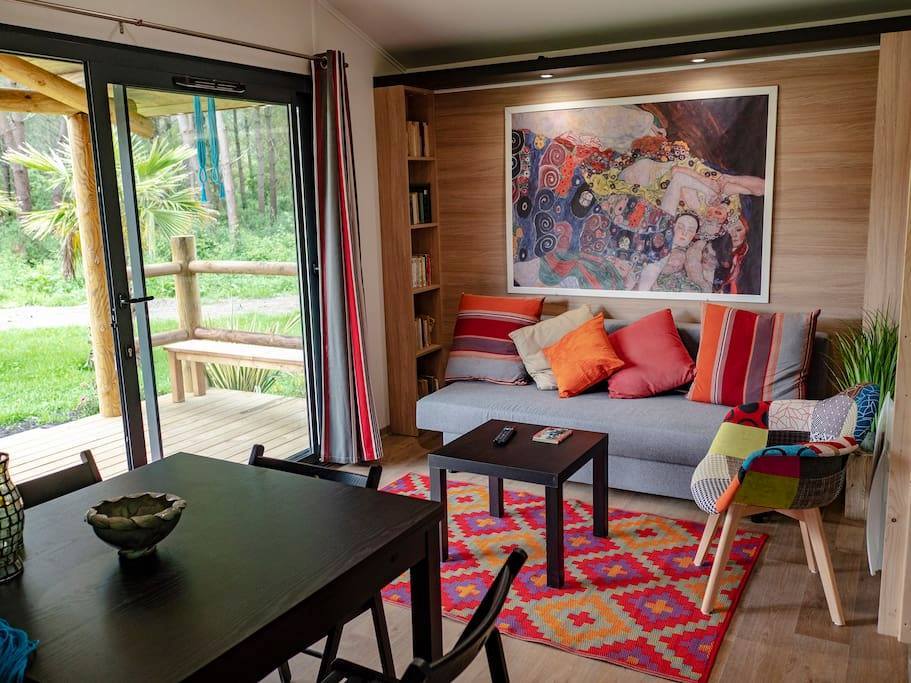 แบบบ้านไม้ชั้นเดียวหลังเล็ก บรรยากาศอบอุ่น พื้นที่ 38 ตารางเมตร