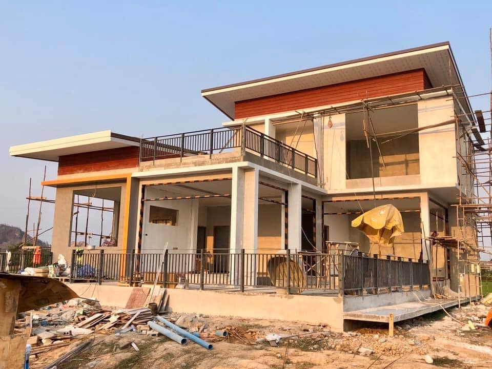 บ้านโมเดิร์น งบ 2.2 ล้านบาท ขนาด 200 ตร.ม.