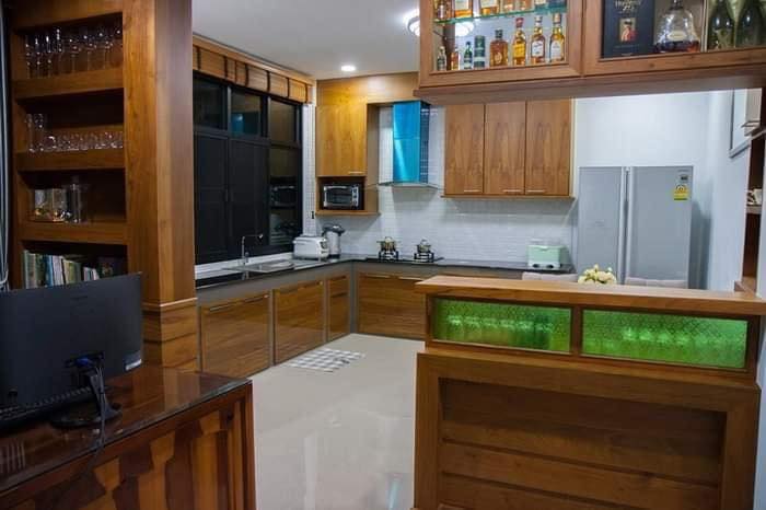 บ้านยกระดับสไตล์โมเดิร์น 3 ห้องนอน 2 ห้องน้ำ 