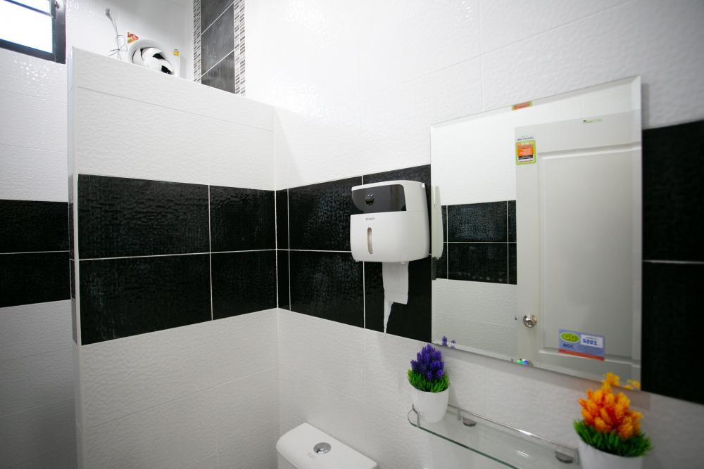 บ้านโมเดิร์น งบก่อสร้าง 1.2 ล้านบาท