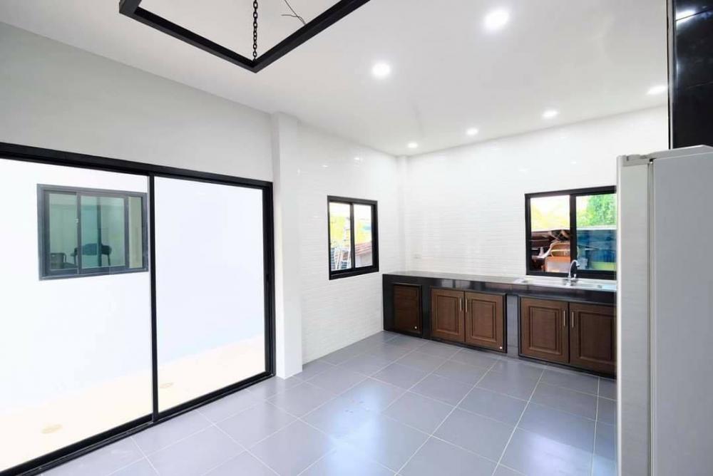 บ้านโมเดิร์น 9 ห้อง หรูหรา