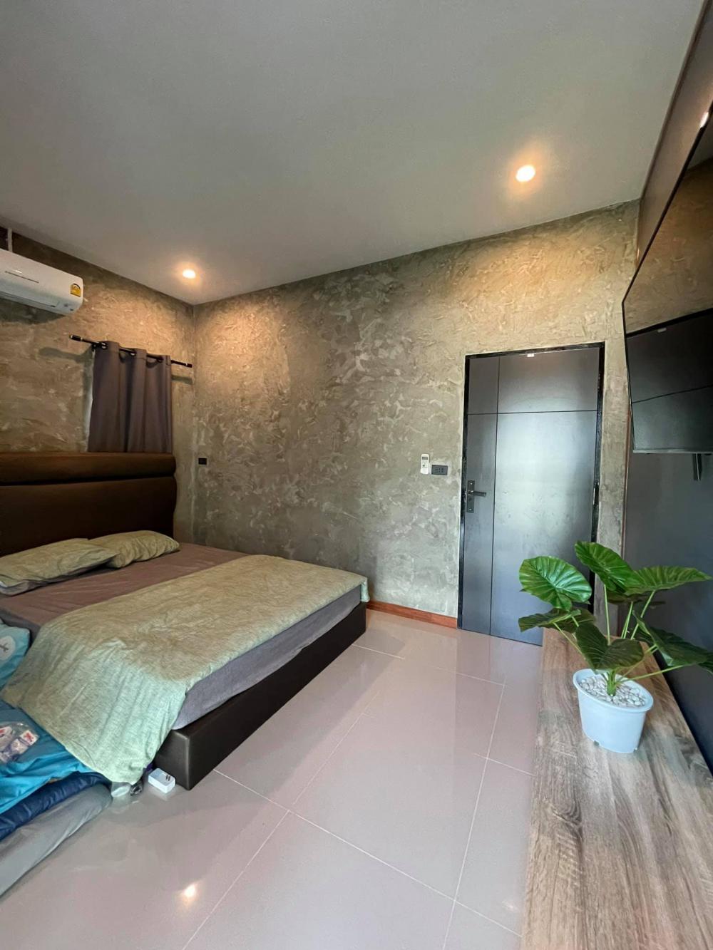 บ้านโมเดิร์น ขนาด 3 ห้องนอน  1.2 ล้านบาทจ้าาาาา