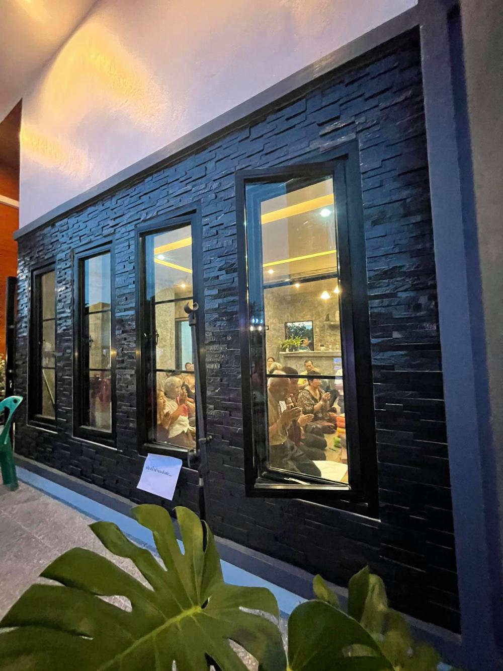 บ้านโมเดิร์น ขนาด 3 ห้องนอน  1.2 ล้านบาทจ้าาาาา