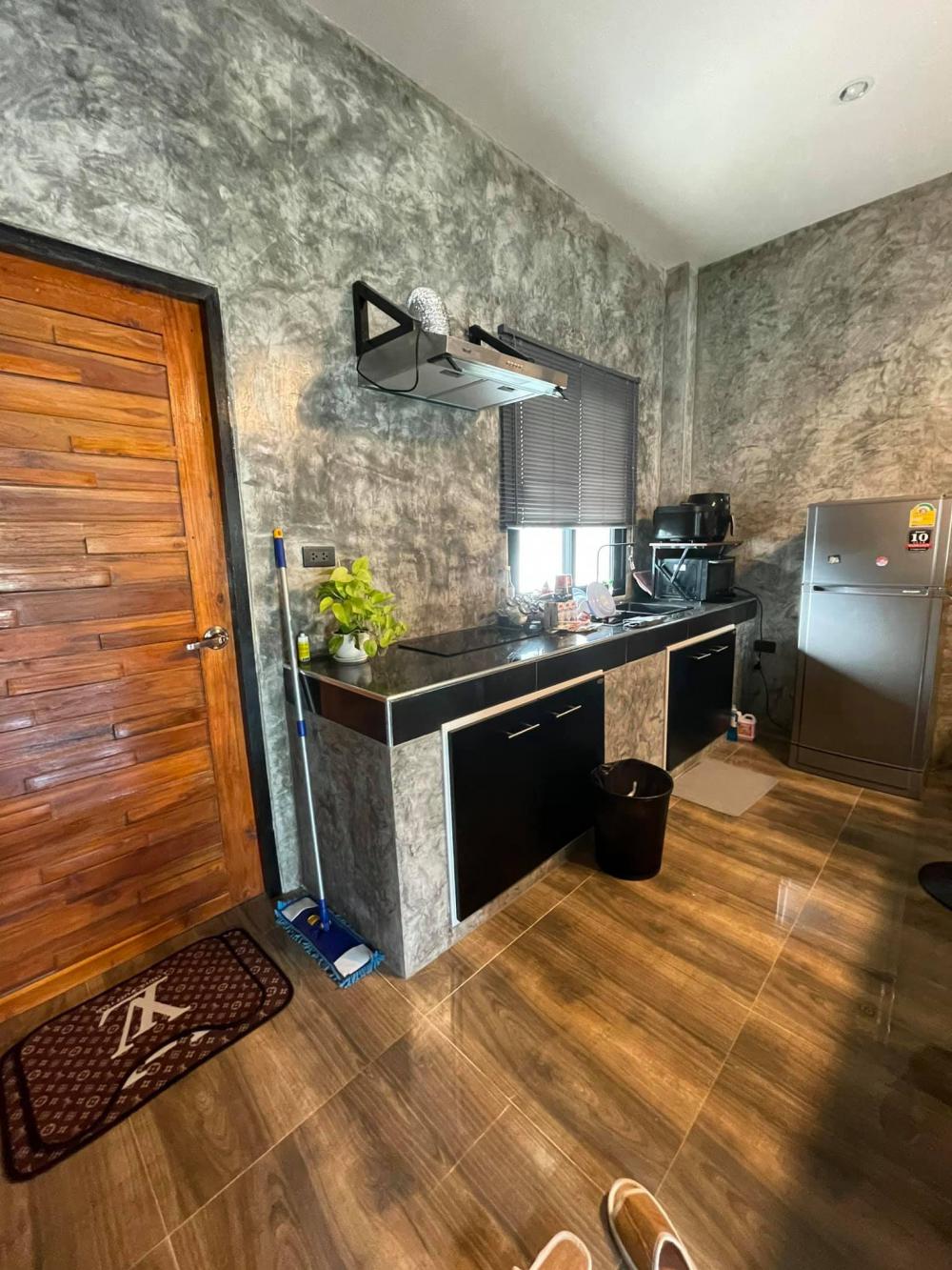 บ้านโมเดิร์น ขนาด 3 ห้องนอน  1.2 ล้านบาทจ้าาาาา