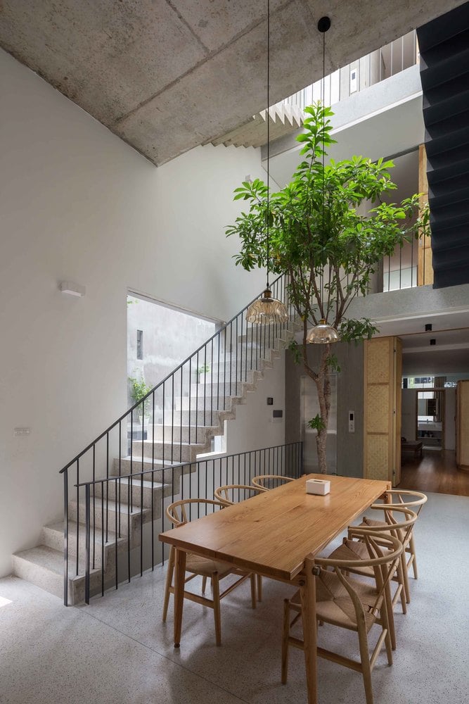 ไอเดีย ออฟฟิศหน้าแคบ ภายในสวยโปร่งน่าอยู่