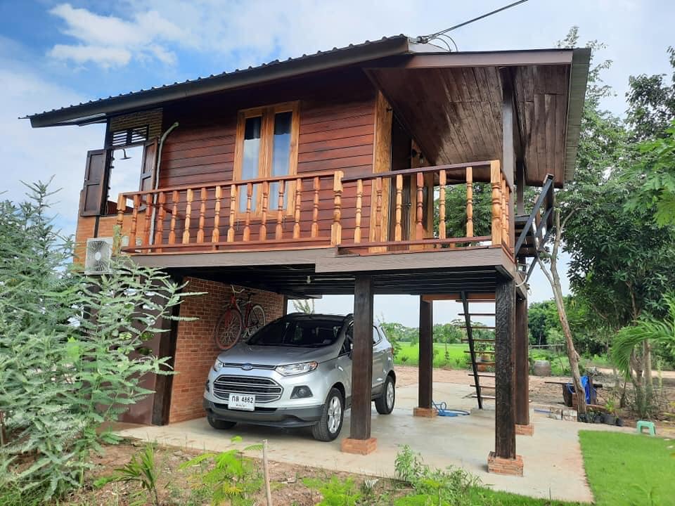 บ้านไม้ปลายนา ขนาดกะทัดรัด น่าอยู่มา