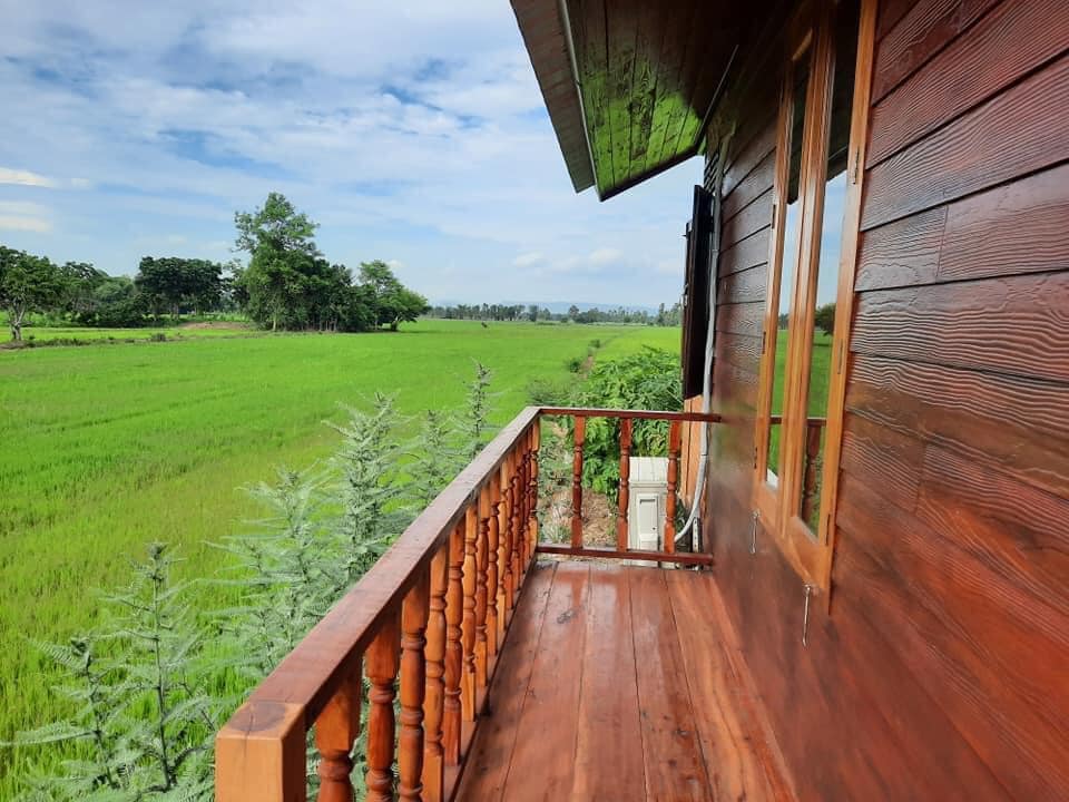 บ้านไม้ปลายนา ขนาดกะทัดรัด น่าอยู่มา