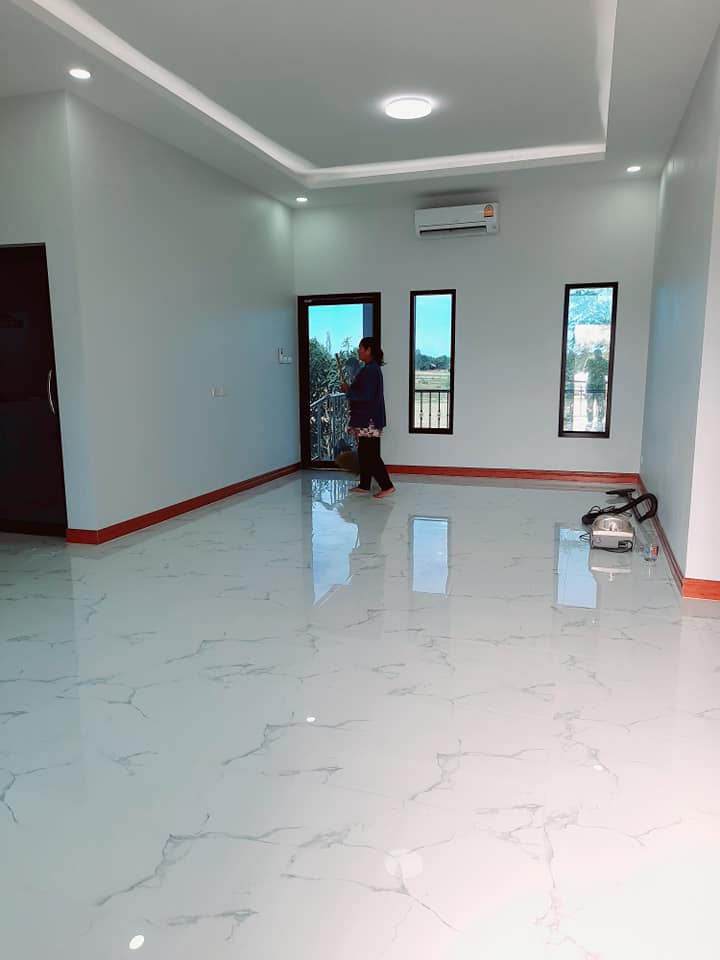 บ้านโมเดิร์น ขนาด 148.4 ตร.ม . งบ 1.8 ล้าน