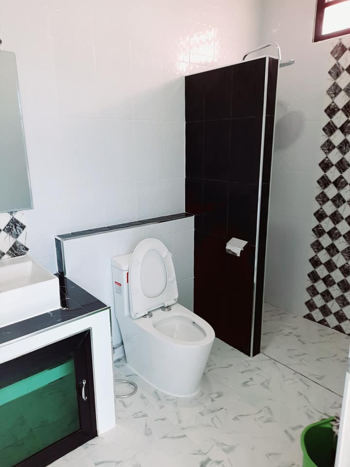 บ้านโมเดิร์น ขนาด 148.4 ตร.ม . งบ 1.8 ล้าน