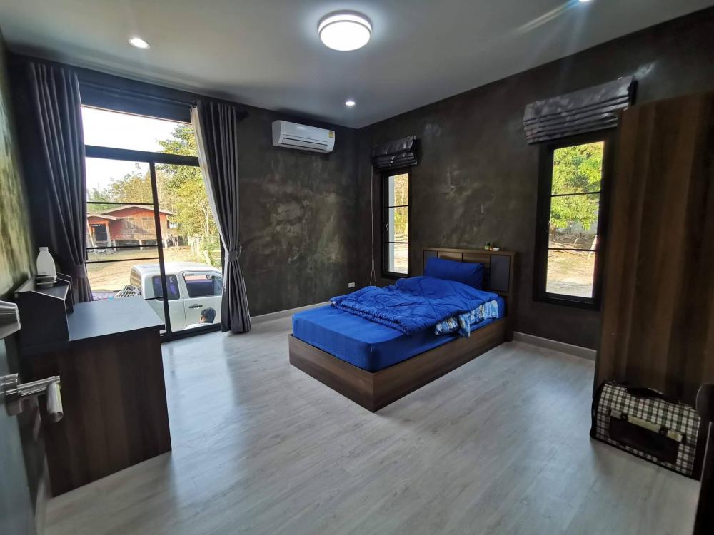 บ้านพักอาศัย ชั้นเดียว แนวโมเดิร์นทรอปิกคอล งบ 1.55 ล้านบาท