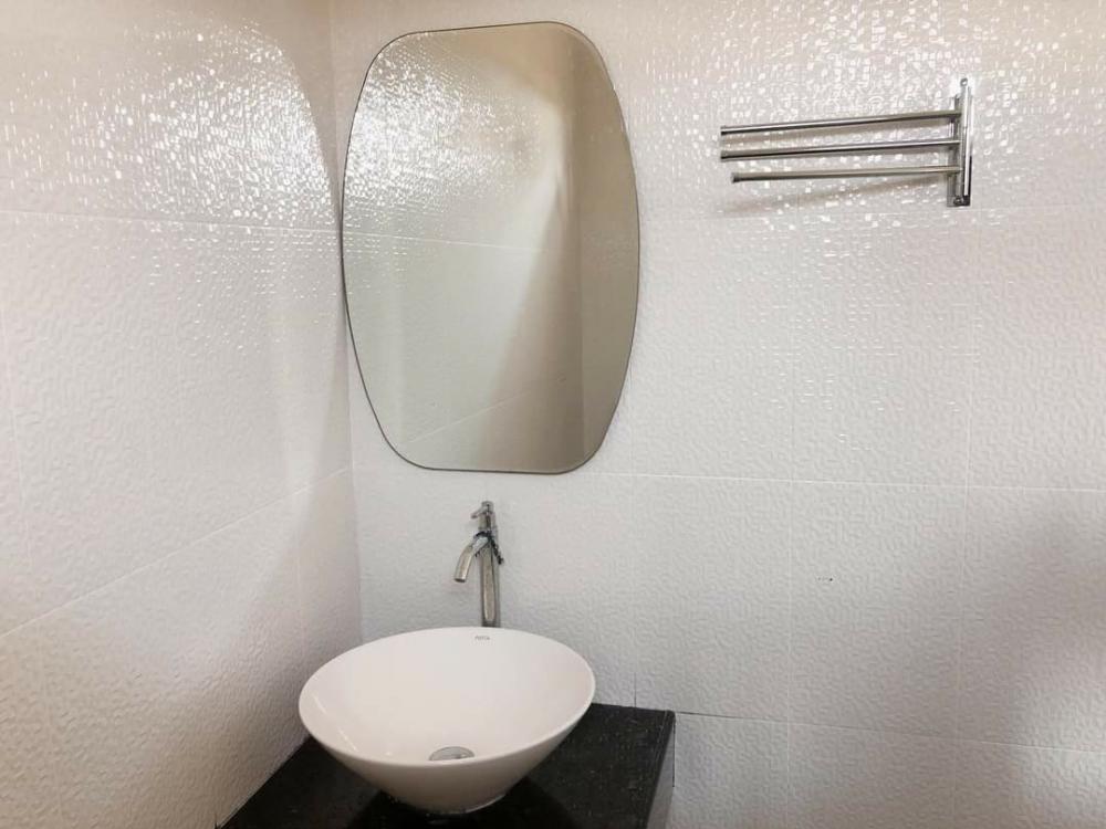 บ้านสไตล์โมเดิร์น 3 ห้องนอน งบ 8 แสนบาท คุ้มและสวยมาก