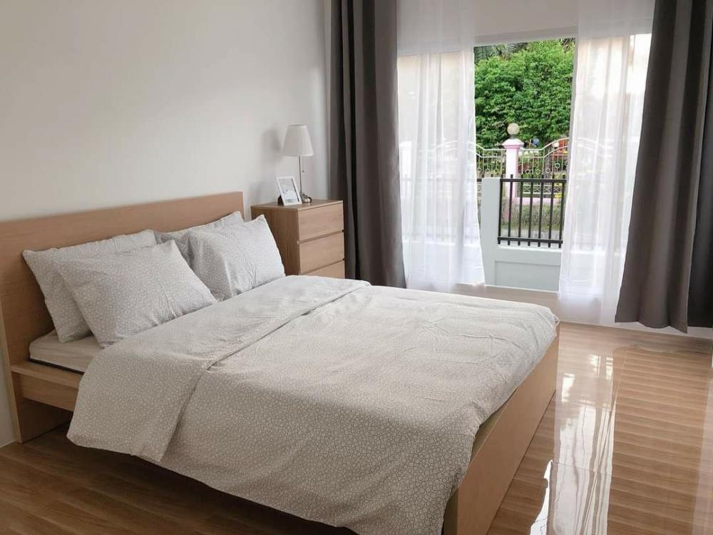 บ้านสไตล์โมเดิร์น 3 ห้องนอน งบ 8 แสนบาท คุ้มและสวยมาก