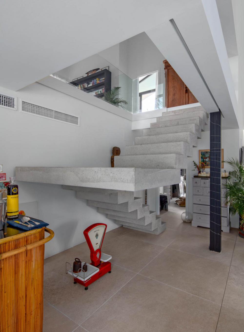 ไอเดียบ้านโมเดิร์น ตกแต่งโทนสีขาว โปร่งโล่งสบายตา น่าพักผ่อน