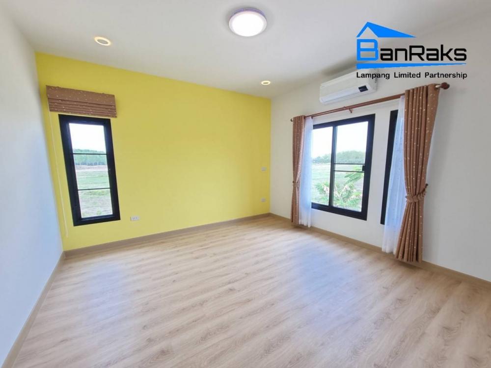 บ้านพักอาศัย ชั้นเดียว แนวโมเดิร์นทรอปิกคอล 3 ห้องนอน 2 ห้องน้ำ งบ 2.56 ล้านบาท