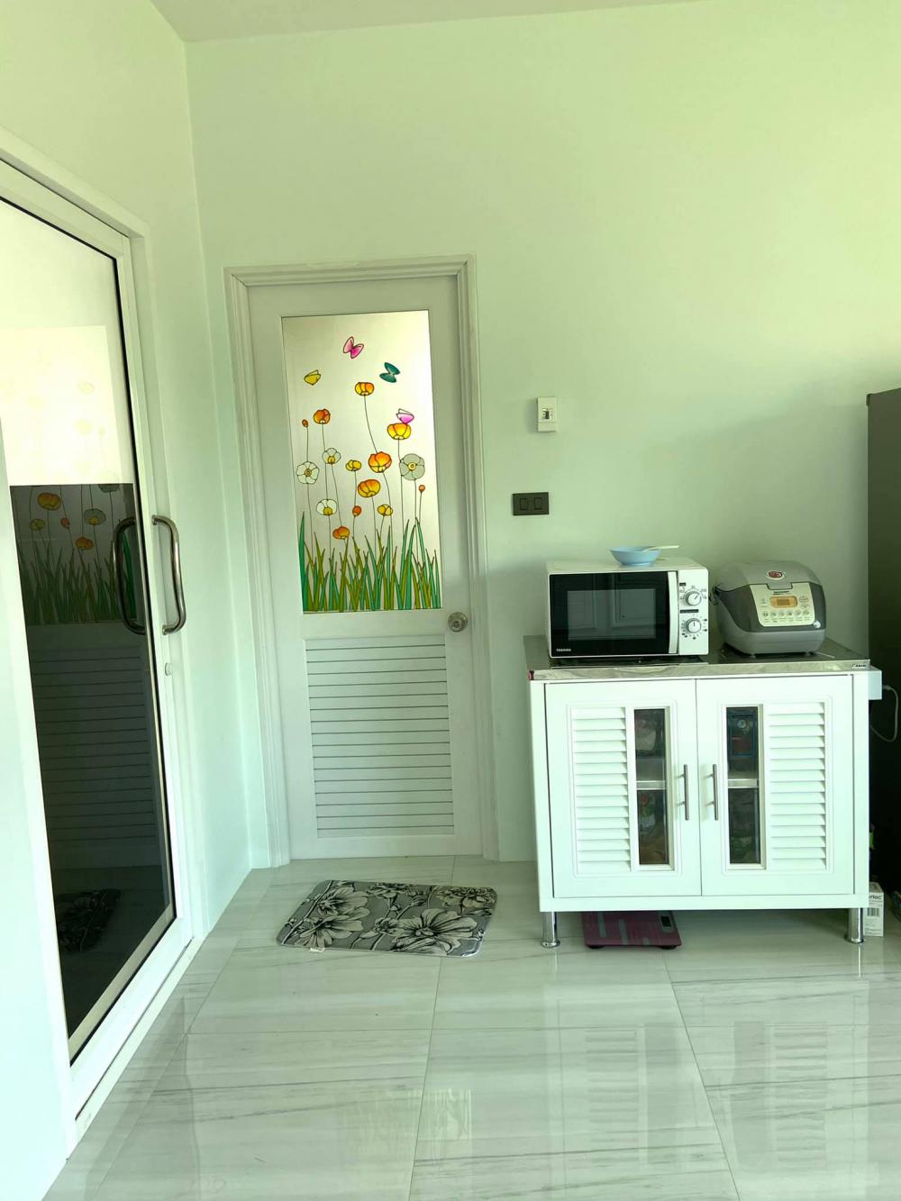 บ้านโมเดิร์น 2 ชั้น ชั้นล่างโถ่ง งบ 3.3 ล้านบาท