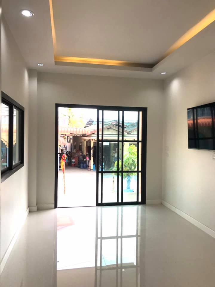 บ้านโมเดิร์น 3 ห้องนอน งบ 1.2 ล้านบาท