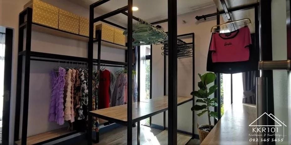 บ้านน็อคดาวน์ สวยมาก งบ 698,000 บาท