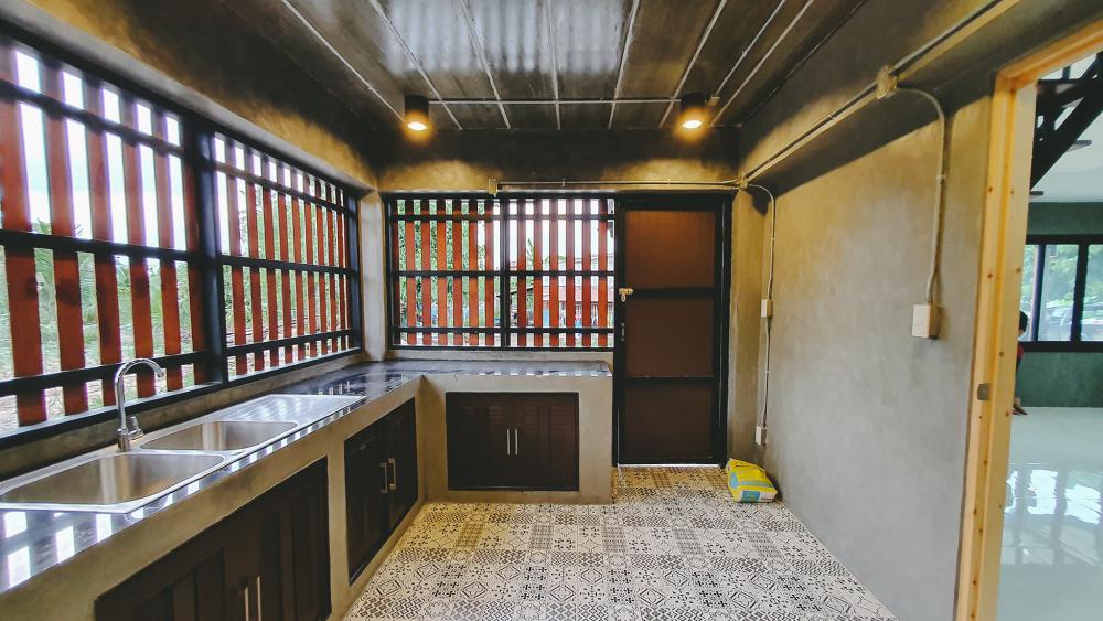 โปรเจคงานรีโนเวท บ้านไม้เก่าที่มีแค่เสาและโครง งบ 1.5 ล้านบาท