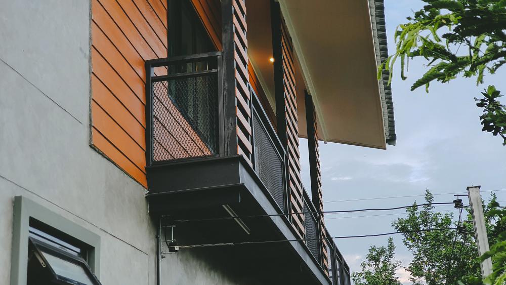 โปรเจคงานรีโนเวท บ้านไม้เก่าที่มีแค่เสาและโครง งบ 1.5 ล้านบาท