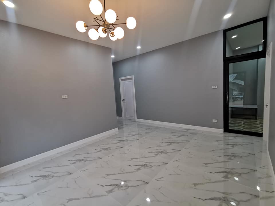 บ้านสไตล์คอนเทมโพรารี่ งบ 1 ล้าน ได้ถึง 3 ห้องนอน 2 ห้องน้ำ 1 ห้องโถง 1 ห้องครัว