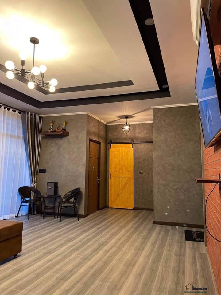 โมเดิร์น งบ 1.39 ล้านบาท ( 3 ห้องนอน 2 ห้องน้ำ 1 ห้องรับแขก 1 ห้องครัว และระเบียงหน้าบ้าน)