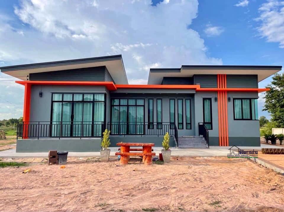 โมเดิร์น งบ 1.39 ล้านบาท ( 3 ห้องนอน 2 ห้องน้ำ 1 ห้องรับแขก 1 ห้องครัว และระเบียงหน้าบ้าน)