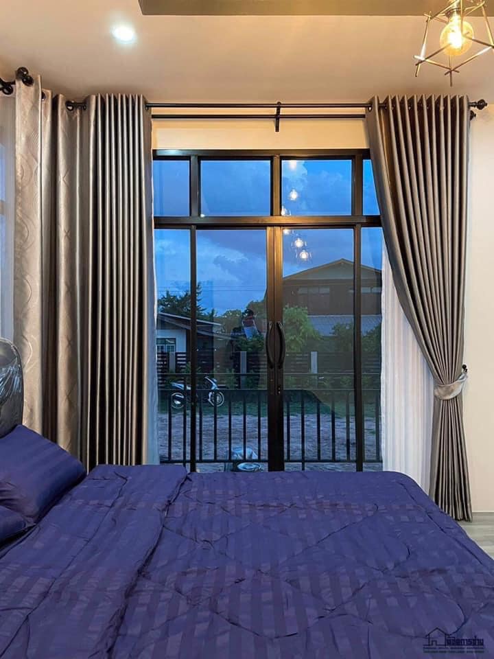 โมเดิร์น งบ 1.39 ล้านบาท ( 3 ห้องนอน 2 ห้องน้ำ 1 ห้องรับแขก 1 ห้องครัว และระเบียงหน้าบ้าน)